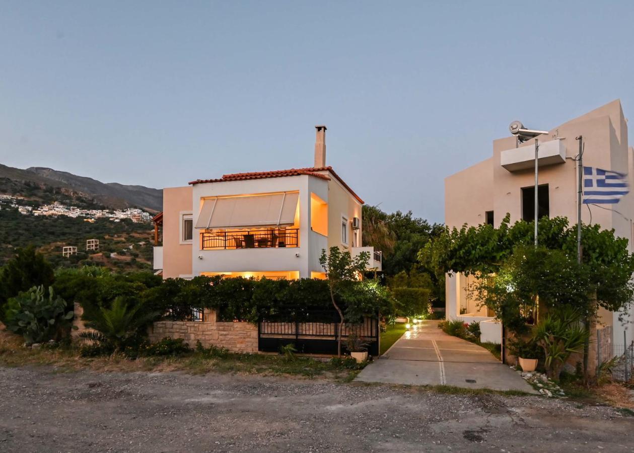 Charalampos Villa Плакиас Екстериор снимка